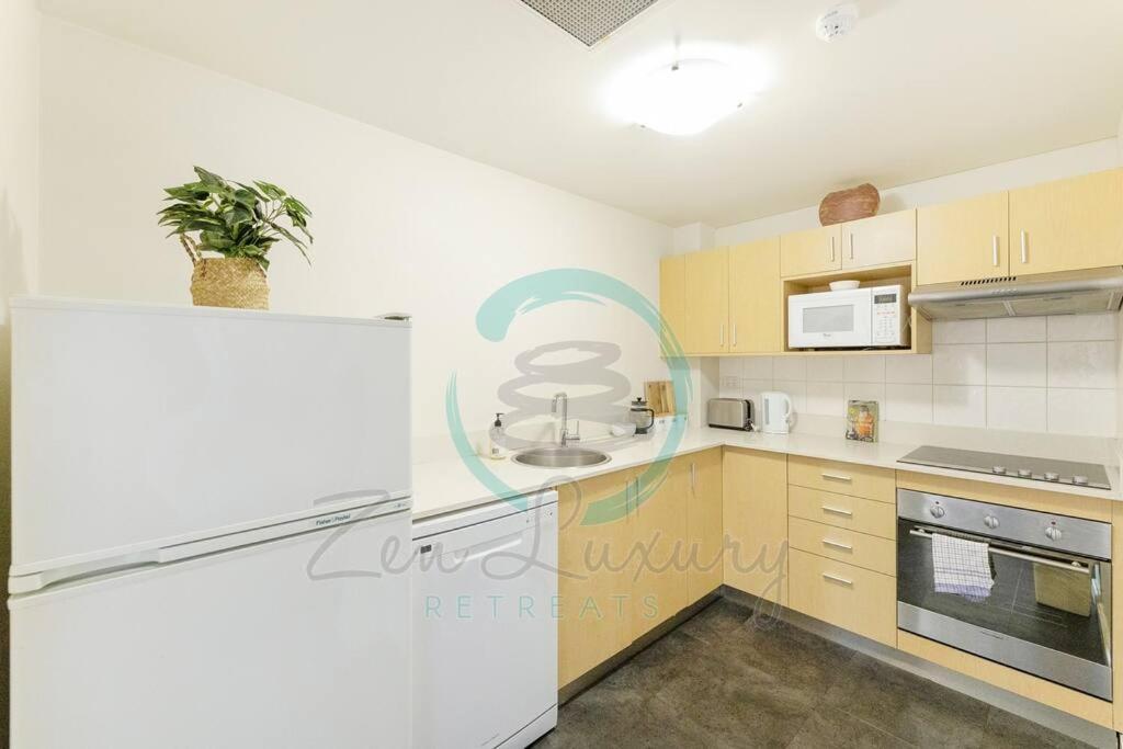 Zen88 Esplanade: 3-Br Luxury Suite Near Waterfront Darwin Exteriör bild